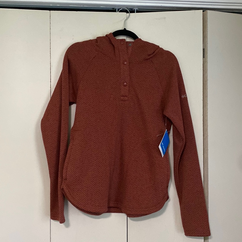 🦄 NWT Columbia pullover
